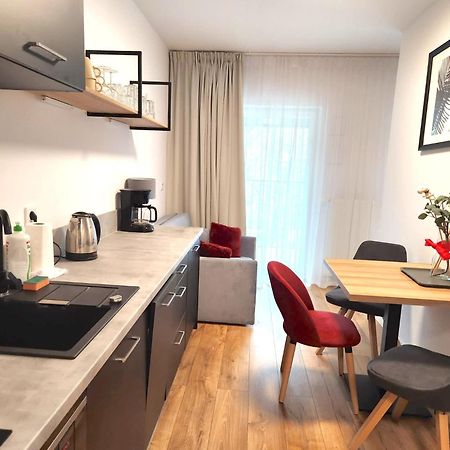 Apartment Premium Atal City Square-Free Parking Space In The Garage Wrocław Kültér fotó